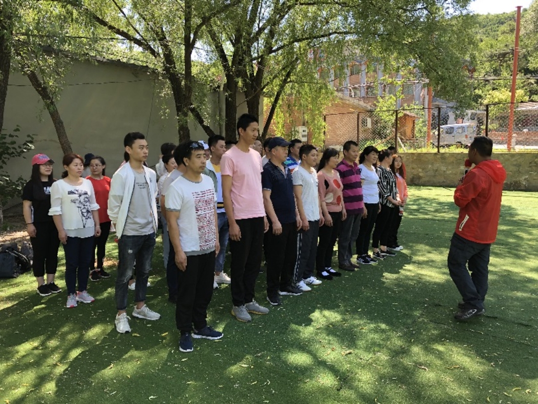 C:\Users\yhx\Desktop\张琪\20190614神堂峪户外\精选\1.JPG